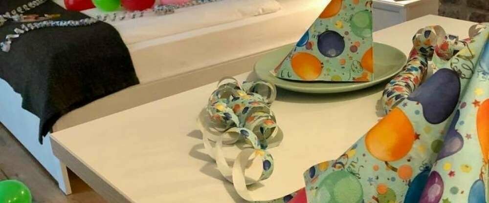 Eine gelungene Geburtstags- Überraschung für Ihre Liebsten