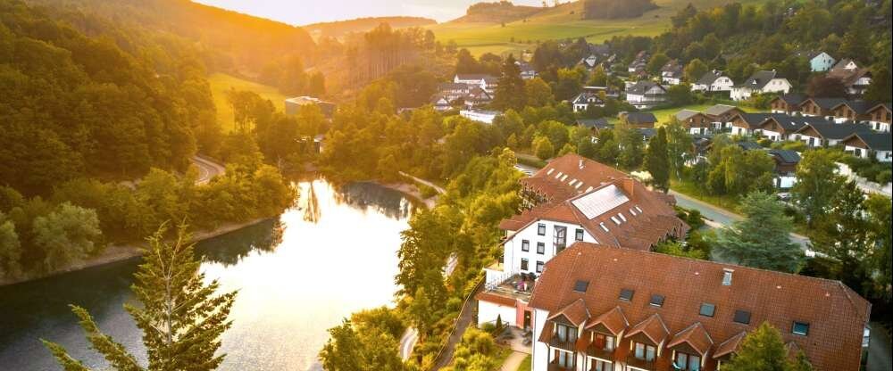 Göbel·s Seehotel Diemelsee - Hotel-Außenansicht