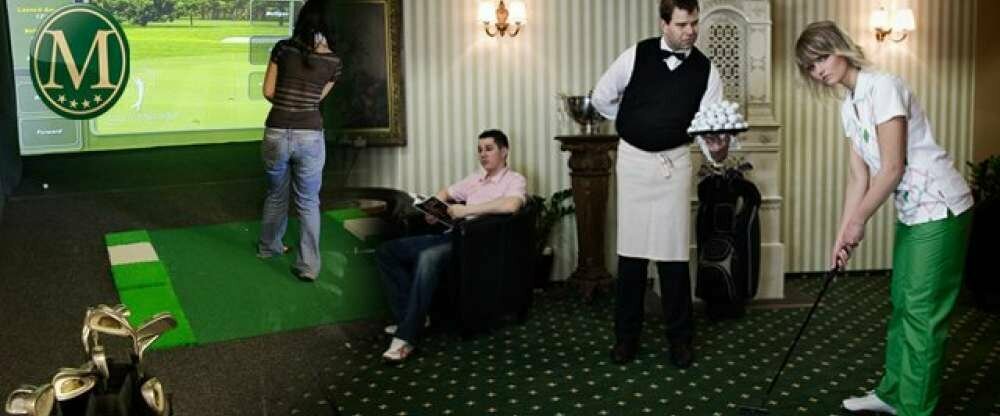 Golf Simulator Indoor