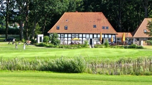 6 Golfplätze in der Region