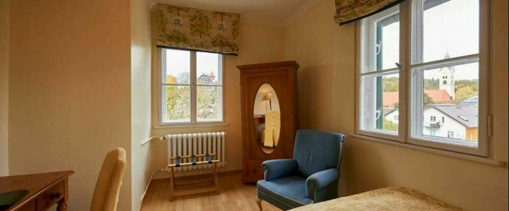 Einzelzimmer Dorfblick