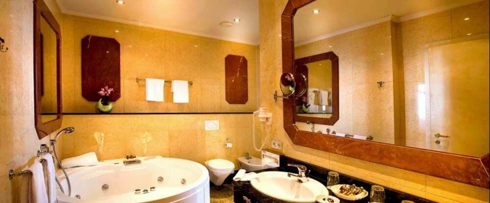 Grand Suite mit Whirlwanne