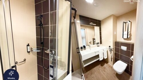 Grape Town Hotel - Badezimmer