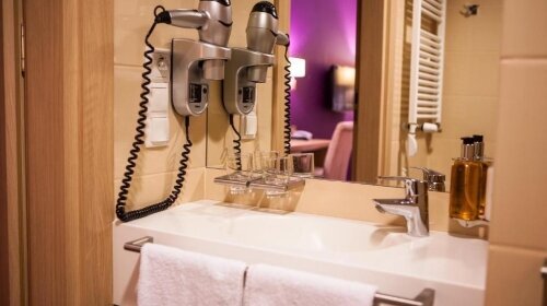 Grape Town Hotel - Badezimmer