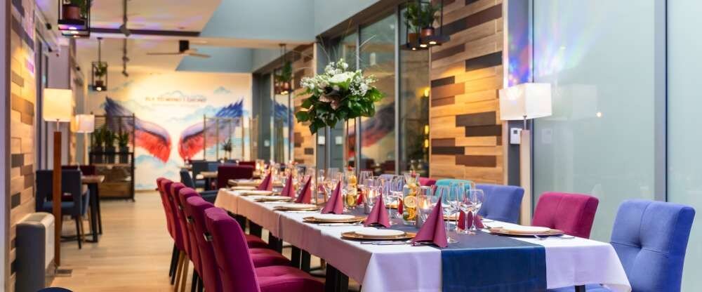 Grape Town Hotel - Restaurant