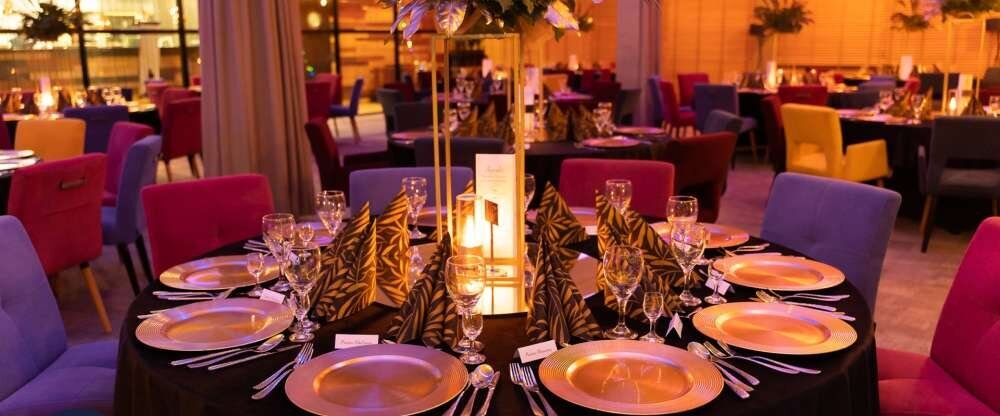 Grape Town Hotel - Restaurant