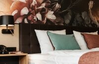 Großartige Zimmer ohne Kompromisse. Great british eben. Unsere beliebtesten Zimmer. Zu Recht. Die richtige Kategorie, wenn Sie an nichts sparen wollen, auf eine gute Lage im Haus wert legen und Sie sich auf bis zu 30 qm austoben wollen. Zweithöchste Kate