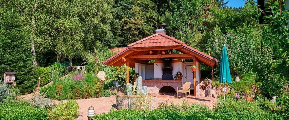 Brotbackhäusle im Kräutergarten San Damiano