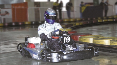 größte Indoor Kartbahn Niedersachsens