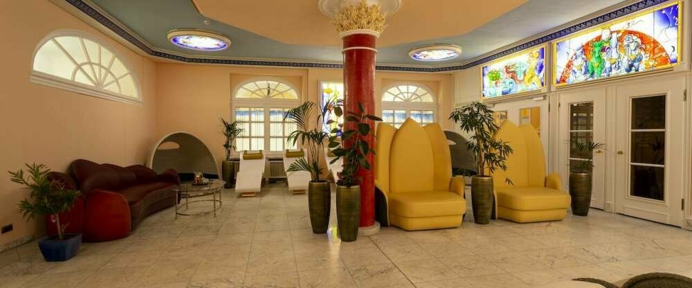 Häcker`s Grandhotel - Wellnessbereich