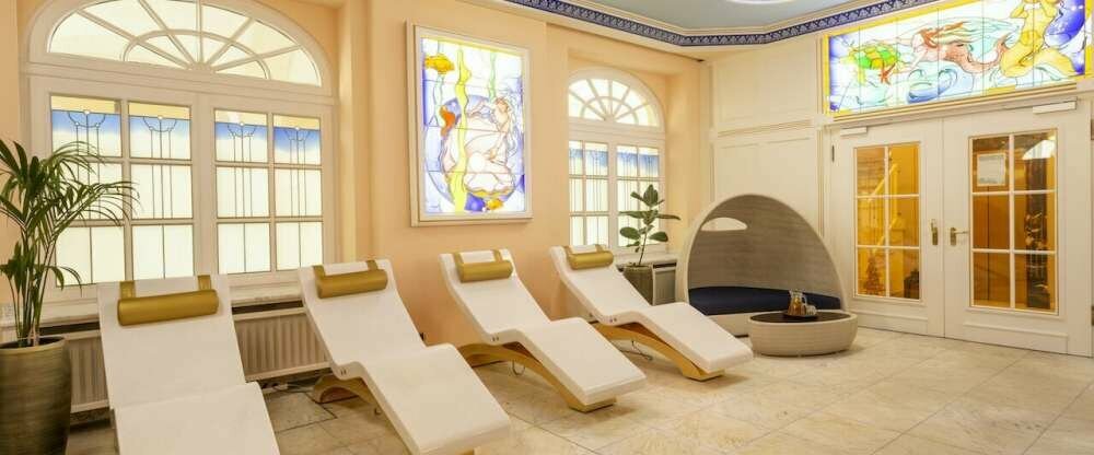 Häcker`s Grandhotel - Wellnessbereich