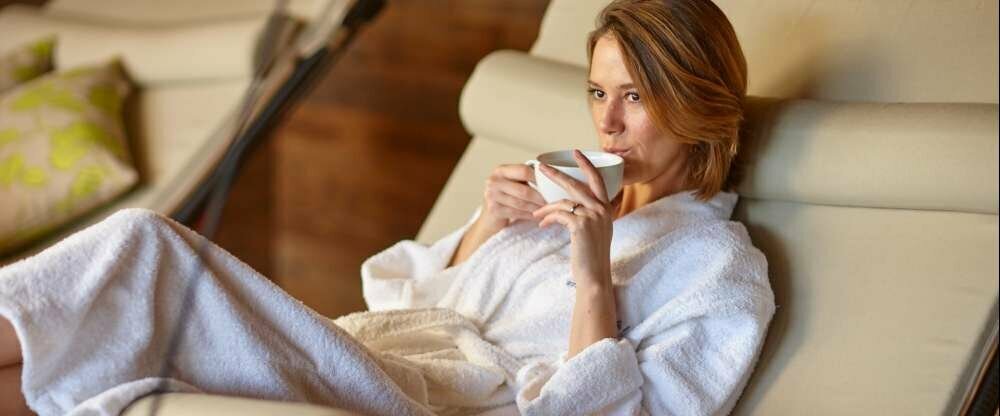 Hängeliege im Garten-SPA