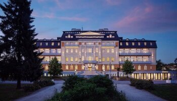 Harvey Spa Hotel - Hotel-Außenansicht