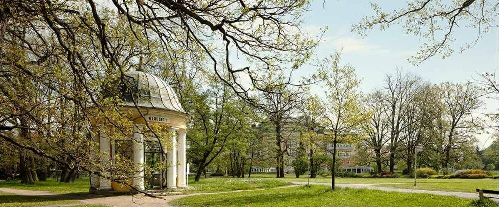 Harvey Spa Hotel - Terrasse/Außenbereich