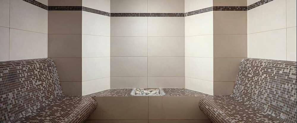 Harvey Spa Hotel - Wellnessbereich