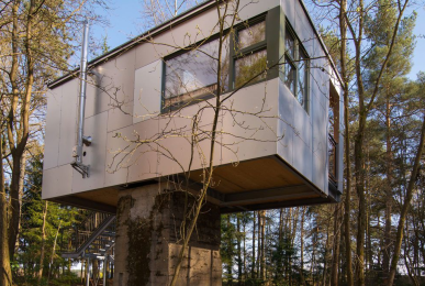 Haus am Fundament, Quelle: Baumhaus Lodge Schrems