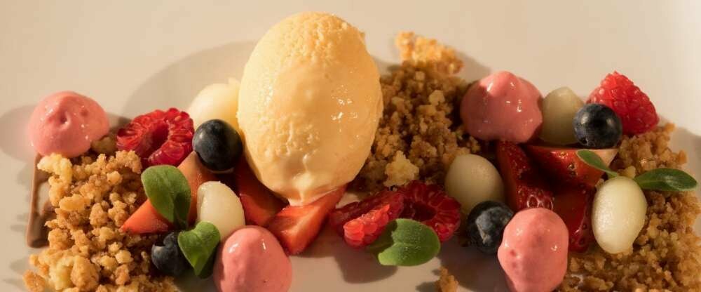 Hausgemachtes Ingwereis