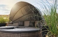 Exklusive 5-Sterne-Ferienwohnung für bis zu 6 Personen mit traumhafter Dachterrasse Erleben Sie Urlaub auf höchstem Niveau in unserer ca. 92 m² großen, urig-gemütlichen Ferienwohnung – perfekt für bis zu 6 Personen. Die geschmackvoll eingerichteten Räu