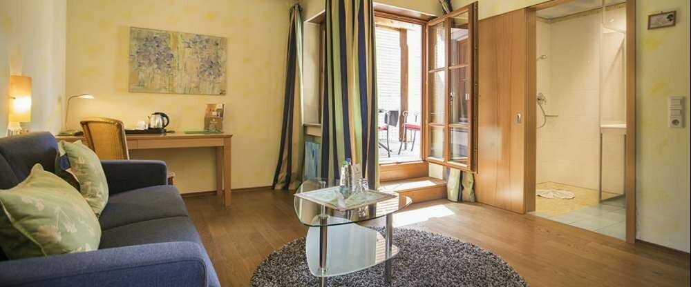 Himmelsleiter- und Wacholderzimmer