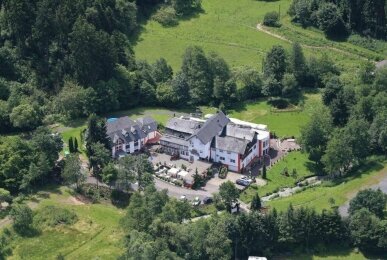 Historisches Landhotel Studentenmühle - Hotel-Außenansicht, Quelle: Historisches Landhotel Studentenmühle
