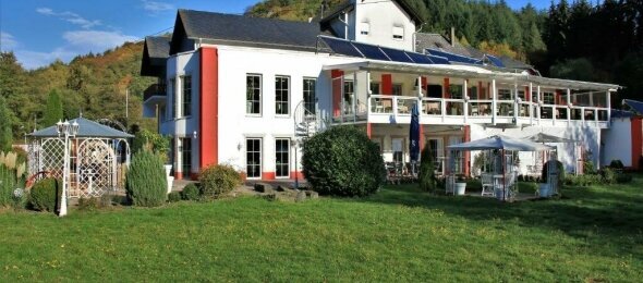 Historisches Landhotel Studentenmühle - Hotel-Außenansicht, Quelle: Historisches Landhotel Studentenmühle