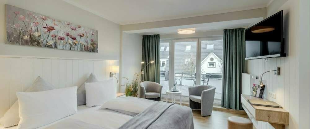 HofHotel Krähenberg Grömitz - Hotel-Außenansicht