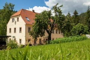 Holzwerk Oybin - Hotel-Außenansicht
