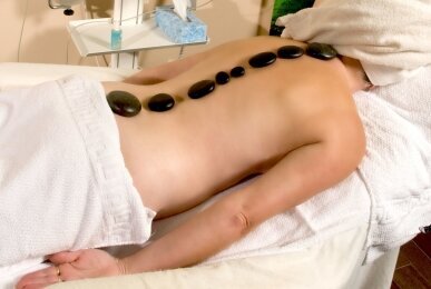 Hot Stone Massage im Hotel Orbtal, Quelle: Hotel Orbtal