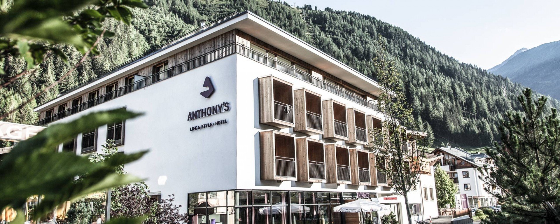 6 Tage Pure Mountains – Anthonys Life &amp, Style Hotel (4 Sterne) in St. Anton am Arlberg, Tirol inkl. Halbpension