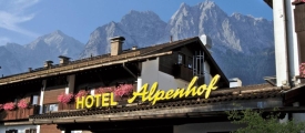 Hotel Alpenhof - Hotel-Außenansicht, Quelle: Hotel Alpenhof