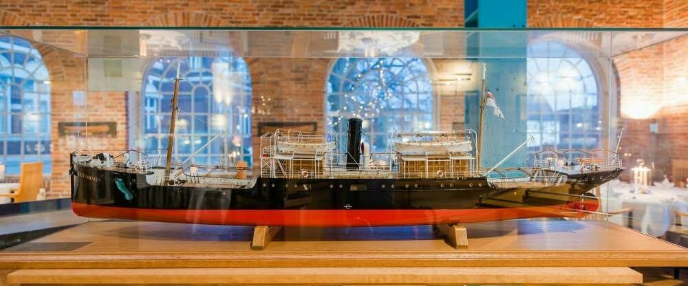 Hotel Alte Werft - Schiffsmodelle im Restaurant