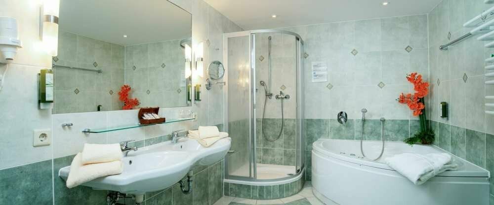 Hotel Am Kurhaus - Badezimmer