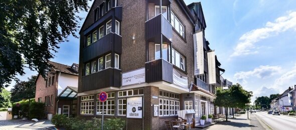 Hotel am Schloss Ahrensburg - Hotel-Außenansicht, Quelle: Hotel am Schloss Ahrensburg