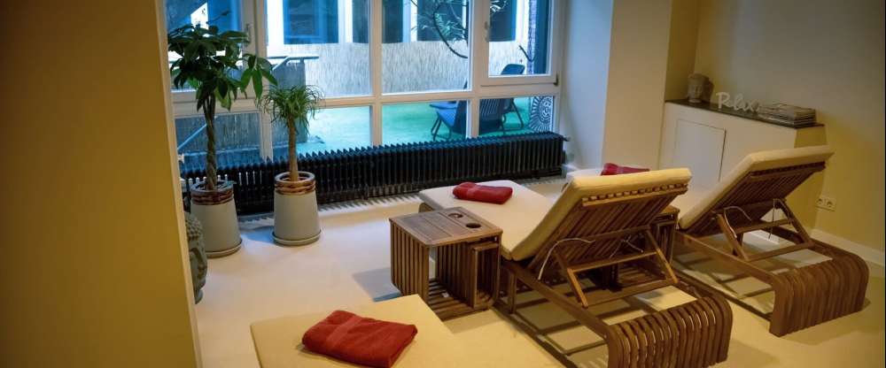 Hotel am Stadtpark - Wellnessbereich/Ruheraum mit Blick in den Lichthof