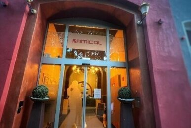 Hotel Amical - Hotel-Außenansicht, Quelle: Hotel Amical