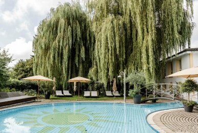 Hotel Antoniushof - Outdoorpool, Quelle: Hotel Antoniushof