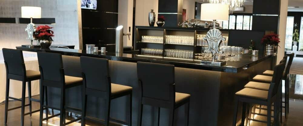 Die Hotelbar hat täglich bis 22.00 Uhr für Sie geöffnet. 