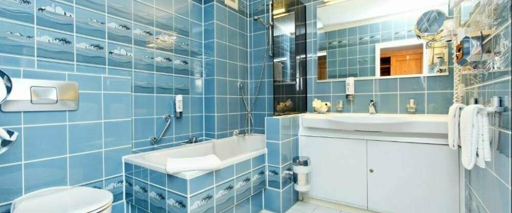 Hotel Bellevue Spa & Resort Reiterhof Wirsberg - Badezimmer