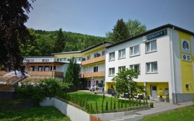 Hotel Berghof Wasserkuppe & Gästehaus Fuldaquelle  - Hotel-Außenansicht