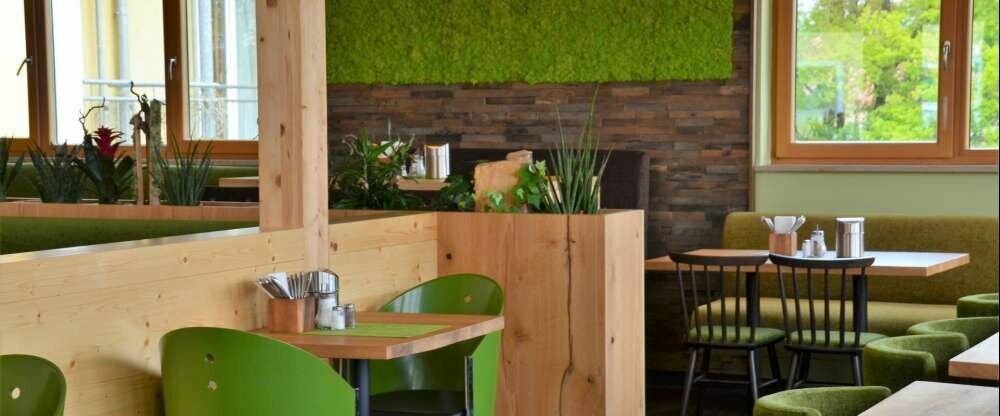 untere Frühstücksgarten