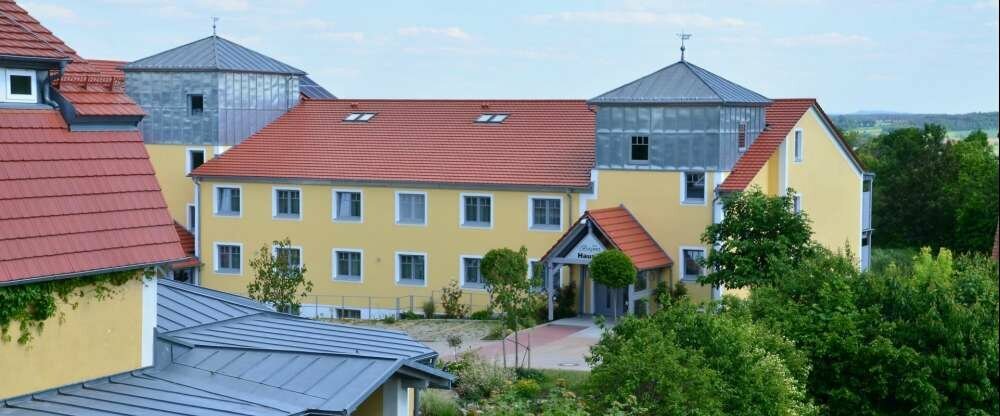  Hotel-Ansicht von Haus 2b + 3+4