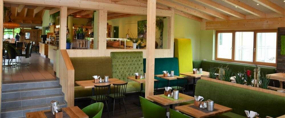 unterer Frühstücksgarten