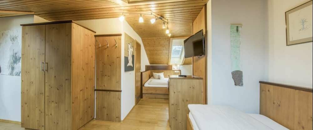 Dreibettzimmer für kleine Gruppen und Familien