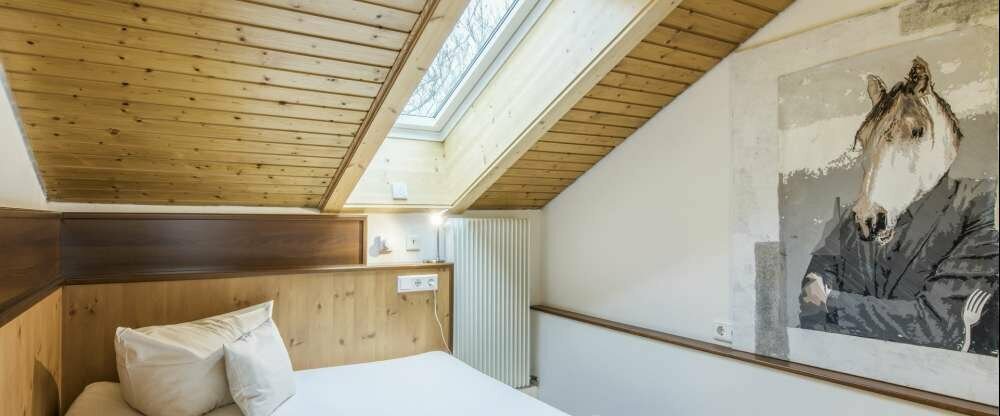 Schön gestaltetes Zimmer für kleine Gruppen und Familien