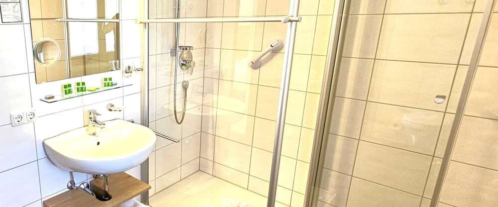 Hotel Cafe Fuggerhof - Badezimmer