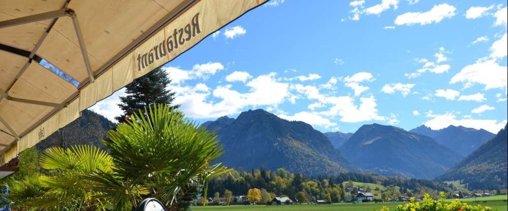 Hotel Cafe Fuggerhof - Terrasse/Außenbereich