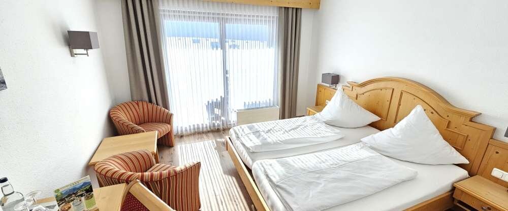 Hotel Cafe Fuggerhof - Doppelzimmer mit Panoramabalkon