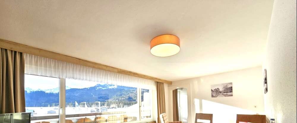 Hotel Cafe Fuggerhof - Familien Apartment Wohnzimmer mit Schlafsofa