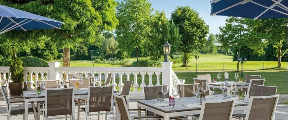 Hotel Dorint Marc Aurel Resort - Terrasse/Außenbereich