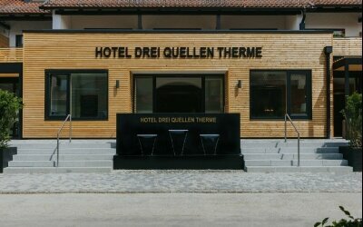 Hotel Drei Quellen Therme - Hotel-Außenansicht